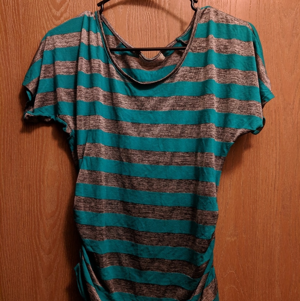 NWOT Maternity Top